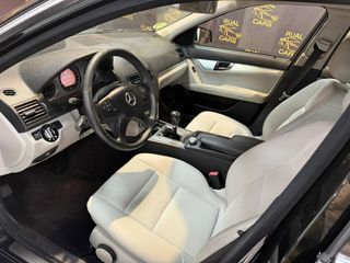 Mercedes-Benz Clase C 2010