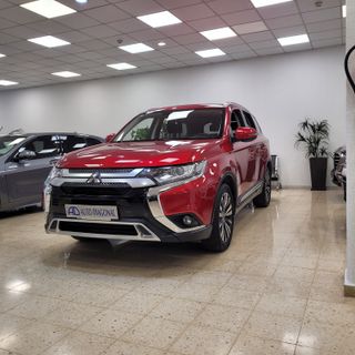 Mitsubishi Outlander 2020