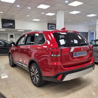 Mitsubishi Outlander 2020