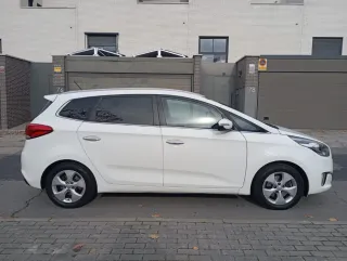 KIA Carens 2015
