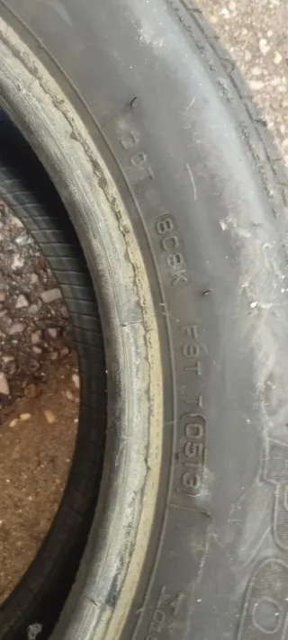 Neumático Bridgestone 205/55 R16 USADO