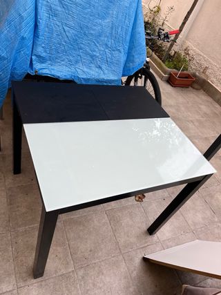 Mesa de cocina cristal y metal