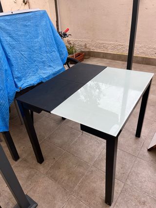 Mesa de cocina cristal y metal