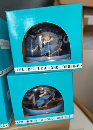 12 BOLAS DE NIEVE FIGURAS GOMA PVC AÑOS 90