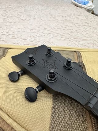 Ukelele Flight Nogal (Sapelli)