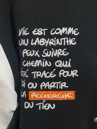 Chaqueta Bomber Pull & Bear Negra y Blanca