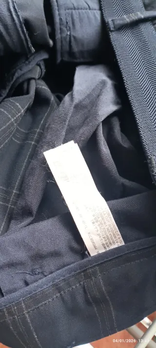 Pantalón chino Zara