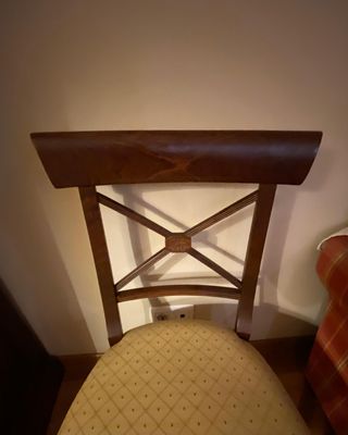Conjunto comedor madera maciza.