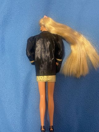 Hollywood Hair Fashions Barbie (gold black) 1992