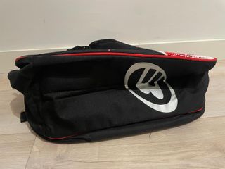 Paletero Bullpadel Avant Padel