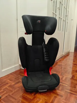 Silla coche Britax Römer negra