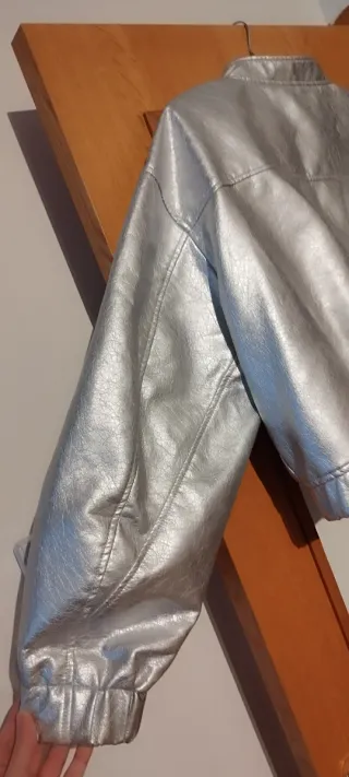Chaqueta plateada Zara Talla XL