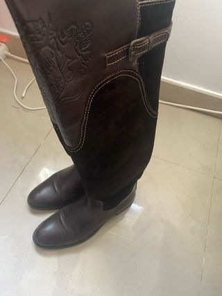 Botas Alpe de piel y ante, marrones