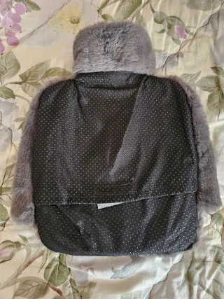 Scaldapiedi con borsa acqua calda grigio