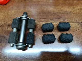 Tacos goma pedales BH antigua (4 unidades)