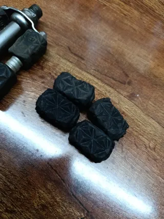 Tacos goma pedales BH antigua (4 unidades)