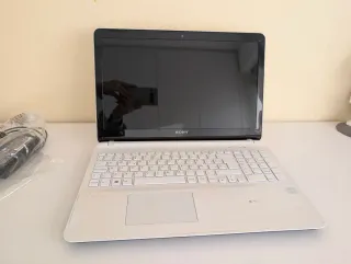 Sony VAIO SVF152A29M Blanco