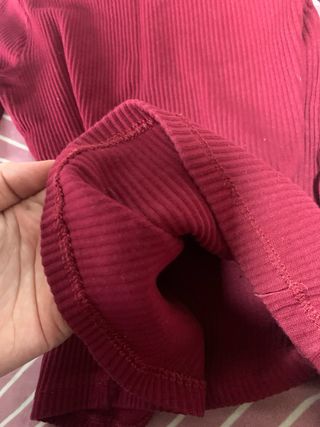 Jersey cuello alto Zara rojo 11-12 años