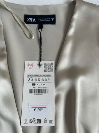 Vestido Zara Satinado Blanco Perlado Talla XS