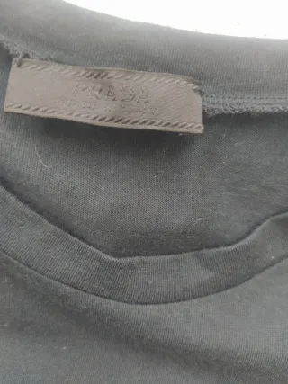 Camiseta Prada Negra Estrellas Luna
