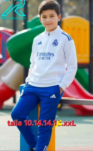 Conjunto deportivo Real Madrid niño