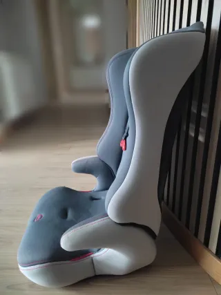 Silla coche infantil + protector asiento