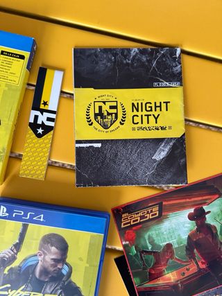 Cyberpunk 2077 PS4 (Edición Especial + Extras)