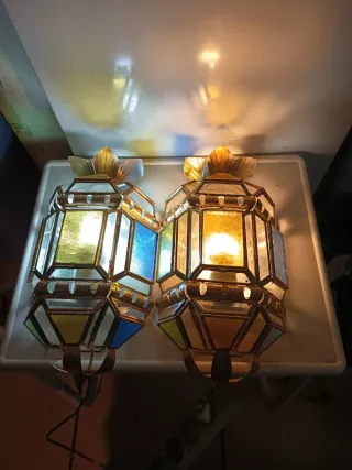 Lámparas rústicas de metal y cristal