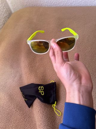 Gafas de sol SunPlanet moradas