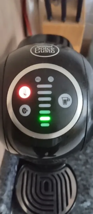 Cafetera Dolce Gusto Krups Negra