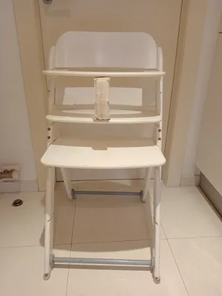 Trona evolutiva blanca