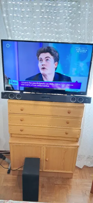 Barra de Sonido LG SH3B 300W 2.1 Bluetooth