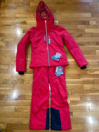 Chaqueta y pantalón 830€ nuevo M mujer