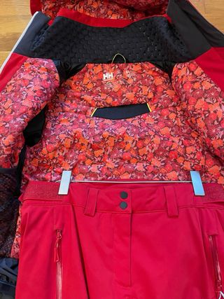 Chaqueta y pantalón 830€ nuevo M mujer