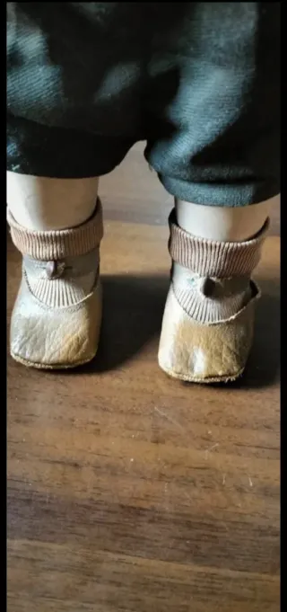 Antica bambola vintage