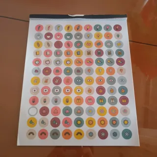 4 páginas de pegatinas de diversos diseños