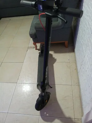 Patinete Eléctrico Xiaomi Mi Scooter 2