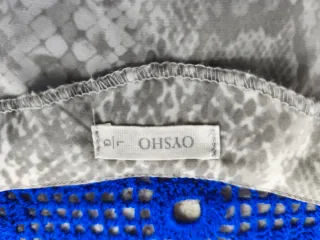 Vestido de verano con estampado de serpiente