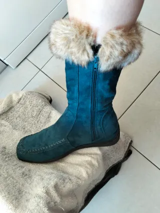 Botas de mujer azul talla 38.