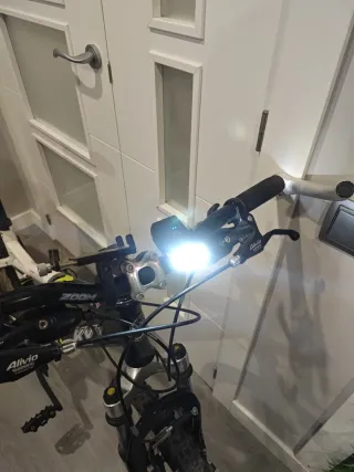 Bicicleta Mountain Bike