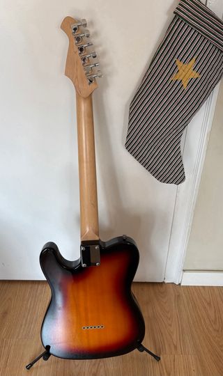 Aria Telecaster upgraded c/Classic Vibe, impecable