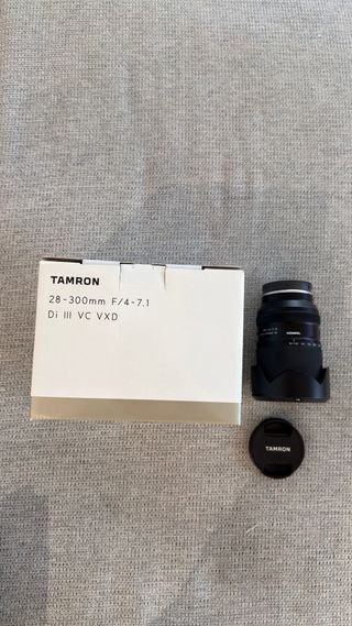 Objetivo Tamron 28-300mm