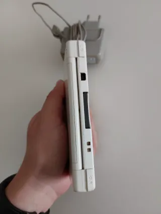 Nintendo DS Blanca con Cargador