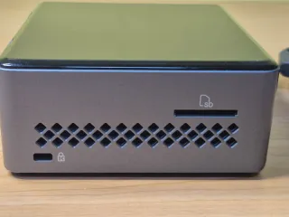 Intel NUC J3455 8GB RAM 512GB SSD