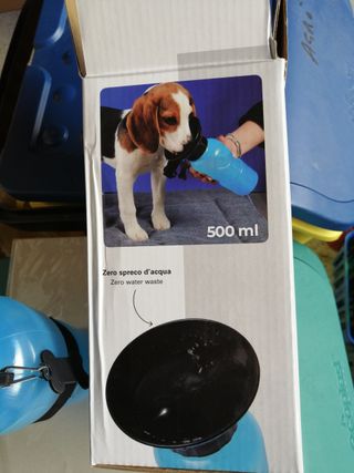Dispenser Acqua Portatile Cane Blu Nero