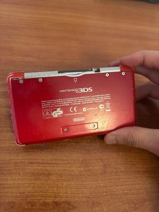 Nintendo 3DS - Roja