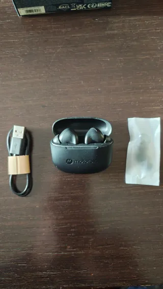 Motorola Moto Buds 065 Auriculares Inalámbricos