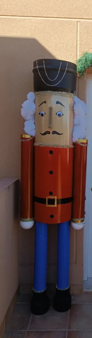 Cascanueces casero decorativo