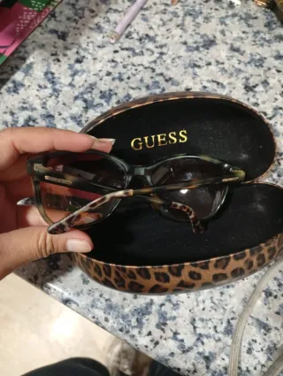 Gafas de sol Guess Marrones y Multicolor