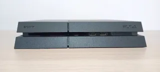 PlayStation 4 500GB + 2 Mandos